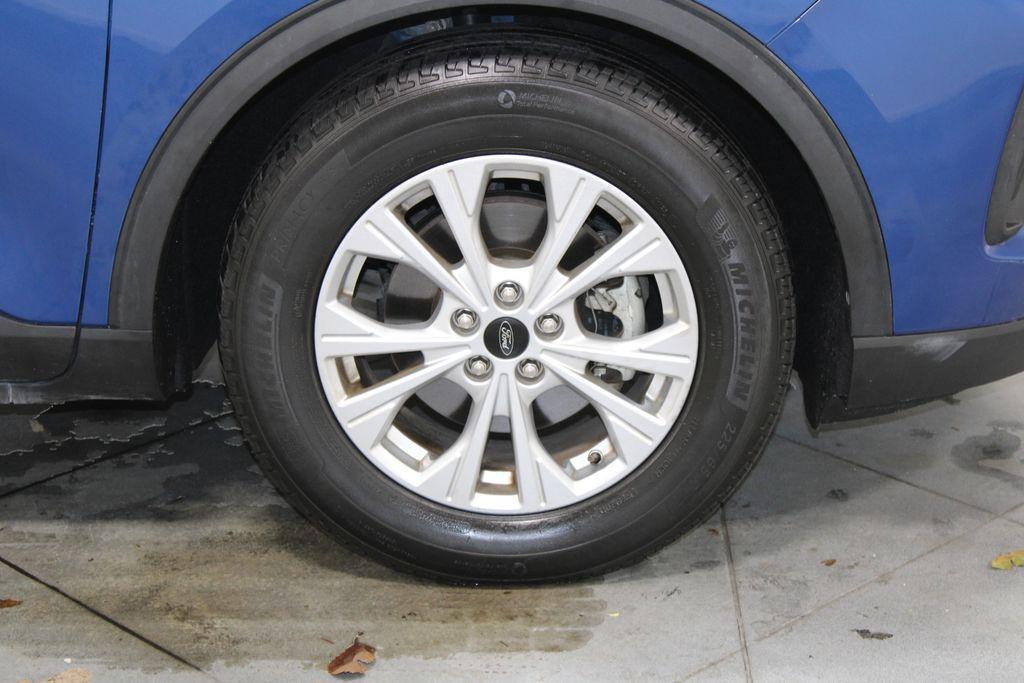 used 2023 Ford Escape car, priced at $20,738