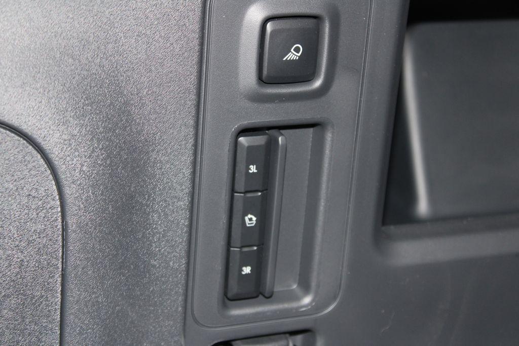 new 2025 Lincoln Navigator car, priced at $98,222