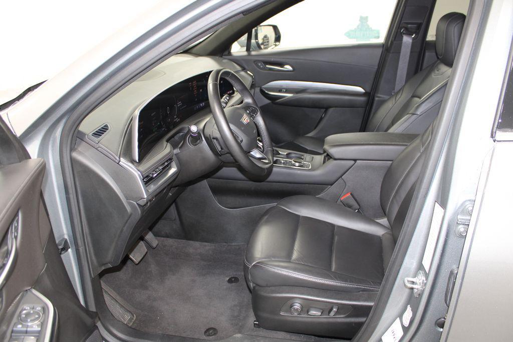 used 2024 Cadillac XT4 car, priced at $30,448