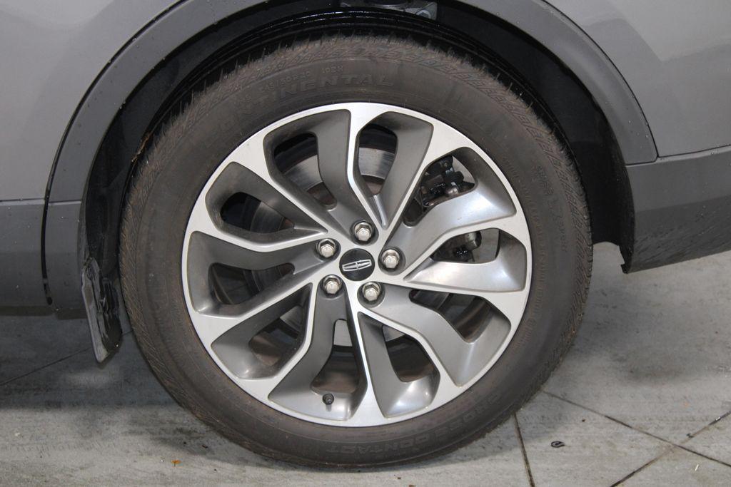 used 2022 Lincoln Nautilus car, priced at $29,000