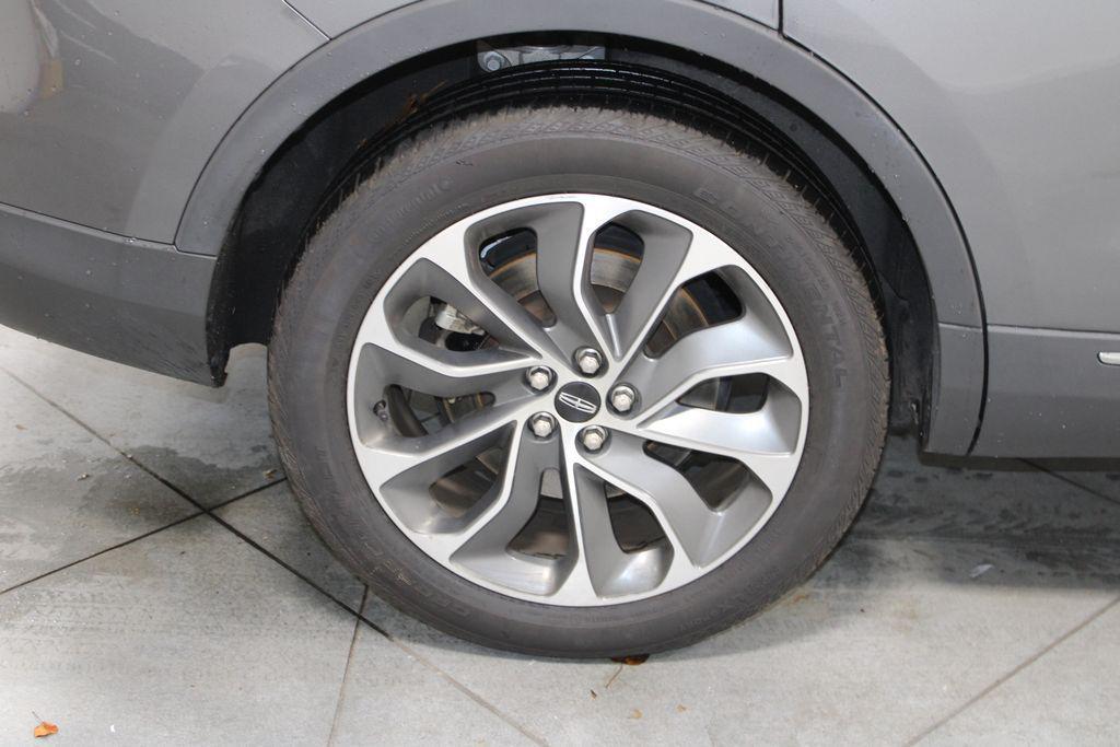 used 2022 Lincoln Nautilus car, priced at $29,000