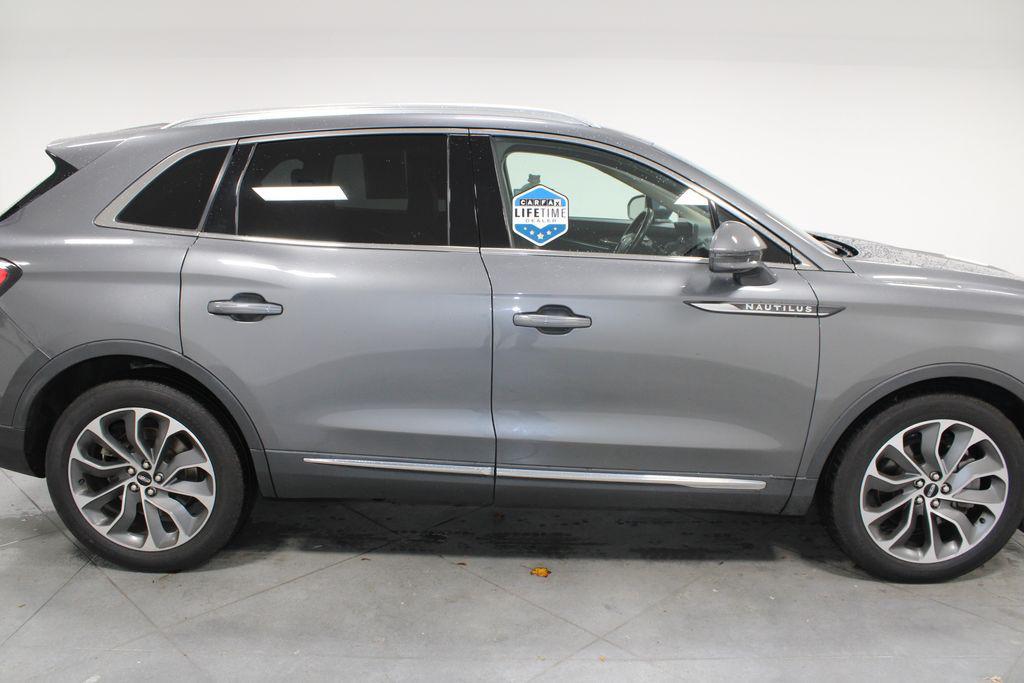 used 2022 Lincoln Nautilus car, priced at $29,000