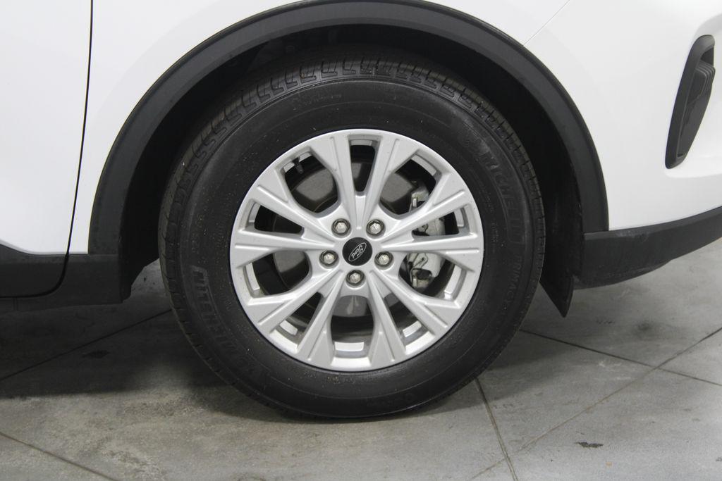 used 2024 Ford Escape car, priced at $23,368