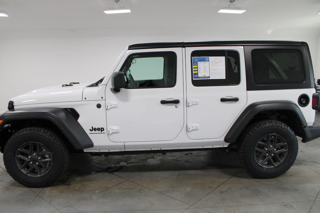 used 2024 Jeep Wrangler car, priced at $32,000