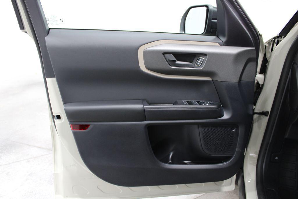 new 2025 Ford Bronco Sport car, priced at $31,141