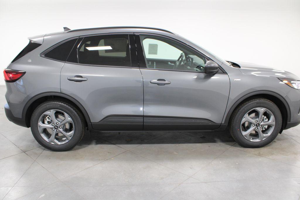 new 2026 Ford Escape car, priced at $33,130