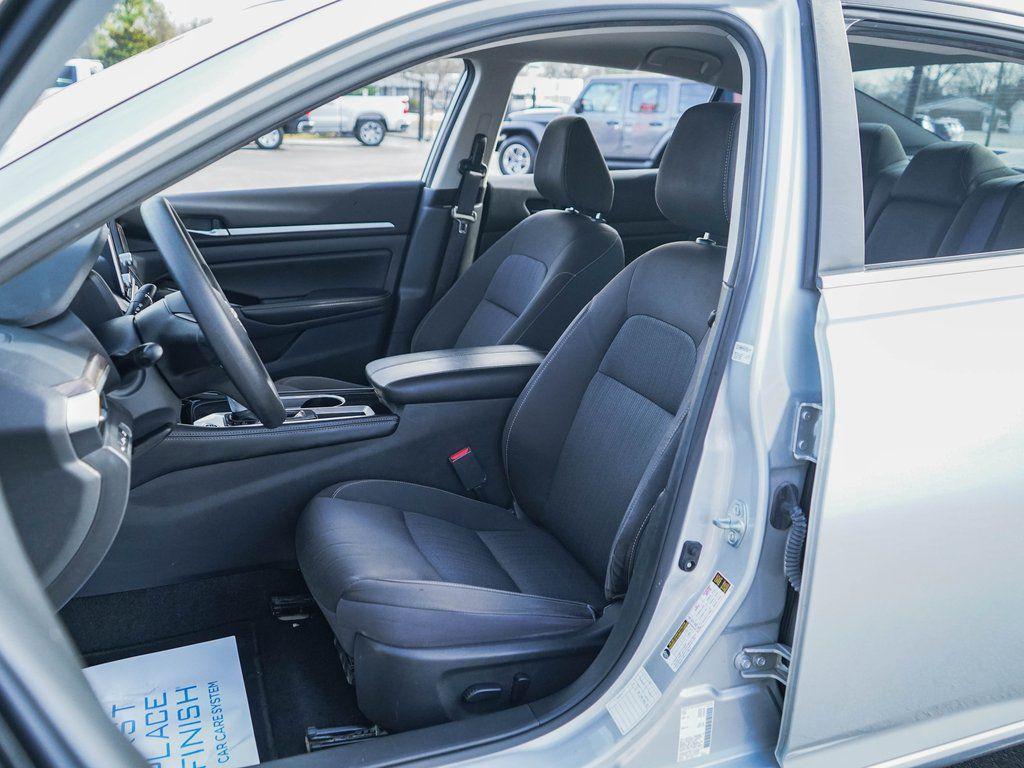 used 2023 Nissan Altima car, priced at $16,184