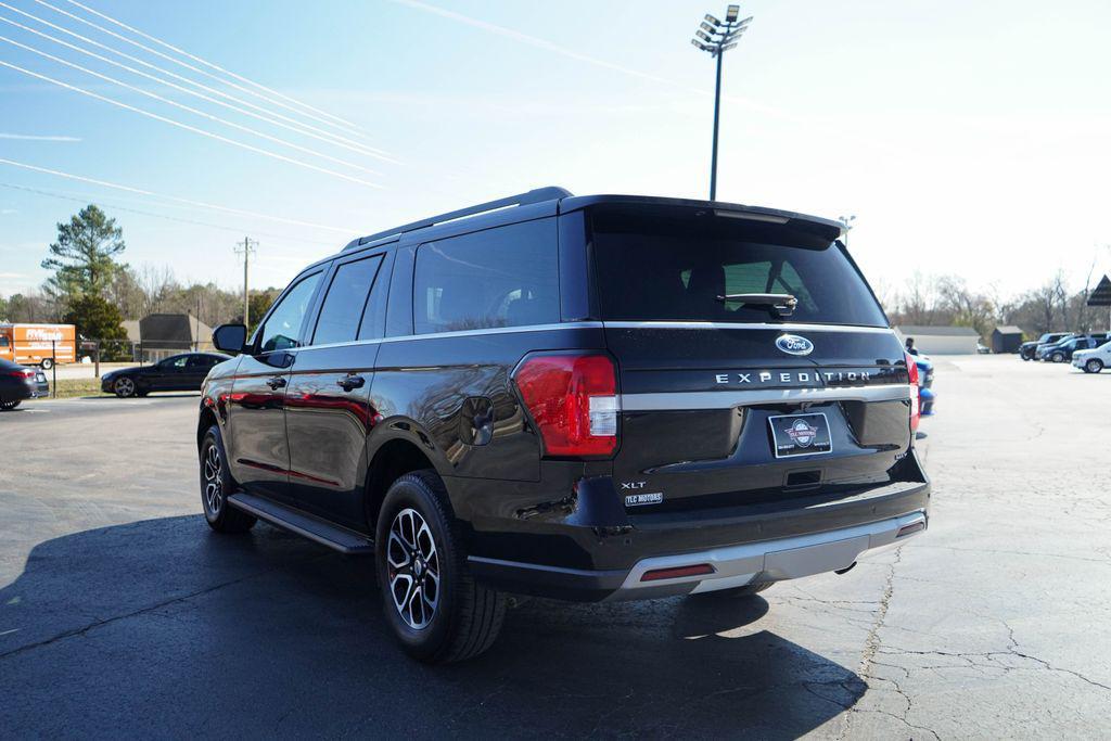 used 2024 Ford Expedition Max car, priced at $40,000