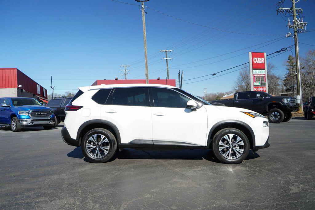 used 2021 Nissan Rogue car, priced at $18,137