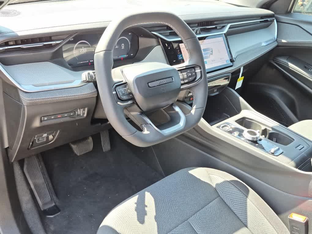 new 2026 Jeep Cherokee car, priced at $40,815