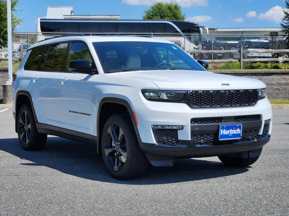 new 2025 Jeep Grand Cherokee L car, priced at $53,229