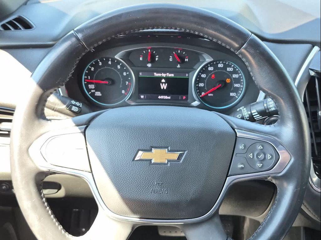 used 2022 Chevrolet Traverse car, priced at $29,799