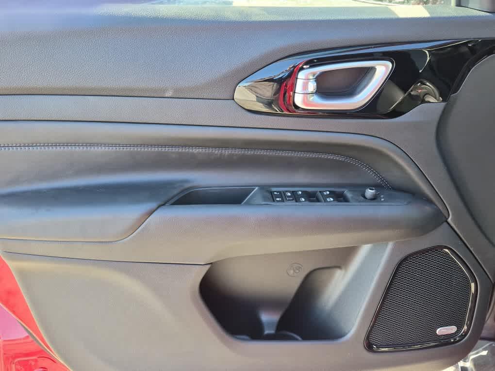 new 2026 Jeep Compass car, priced at $39,495