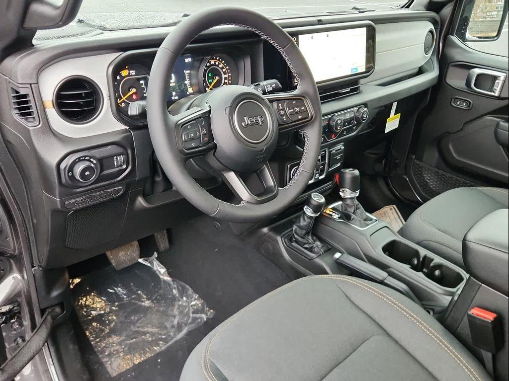 new 2026 Jeep Wrangler car, priced at $44,185