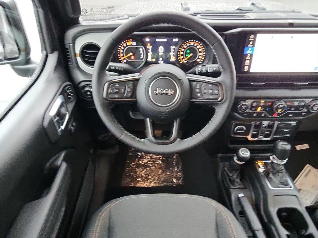 new 2026 Jeep Wrangler car, priced at $44,185
