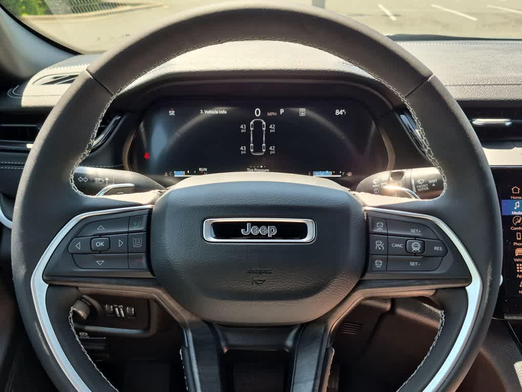 new 2026 Jeep Grand Cherokee L car, priced at $51,999