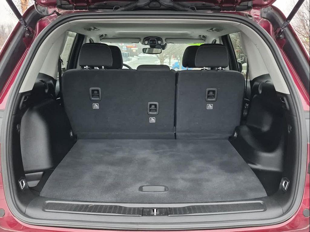 used 2023 Jeep Grand Cherokee car, priced at $31,988