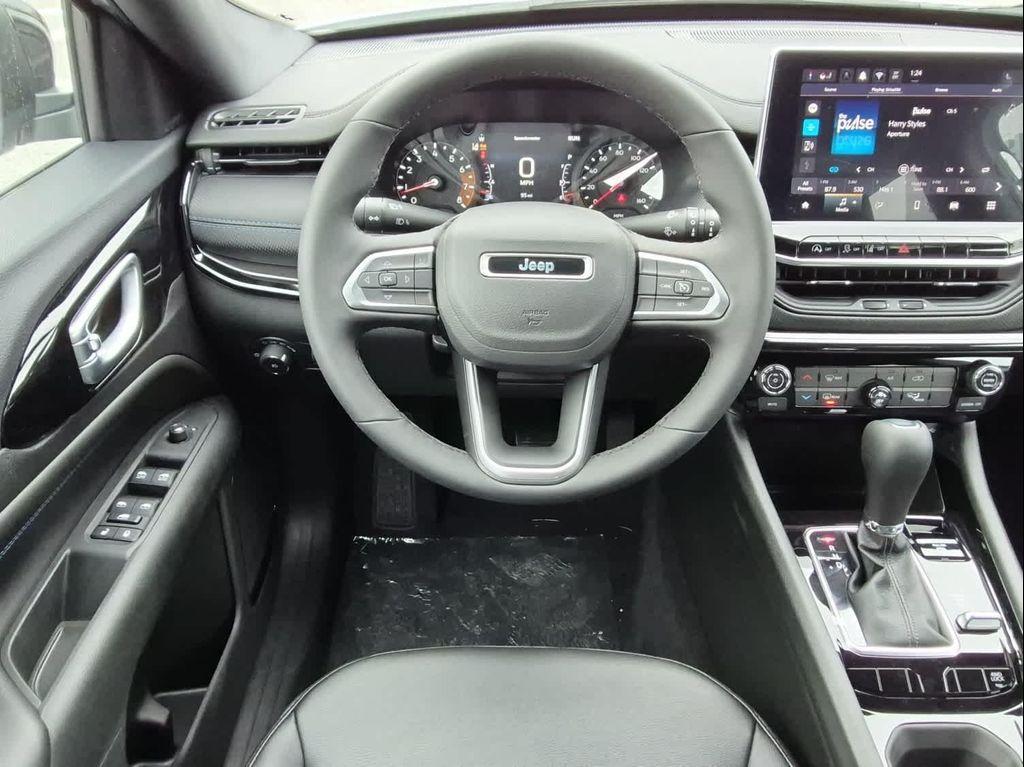 new 2026 Jeep Compass car, priced at $32,588