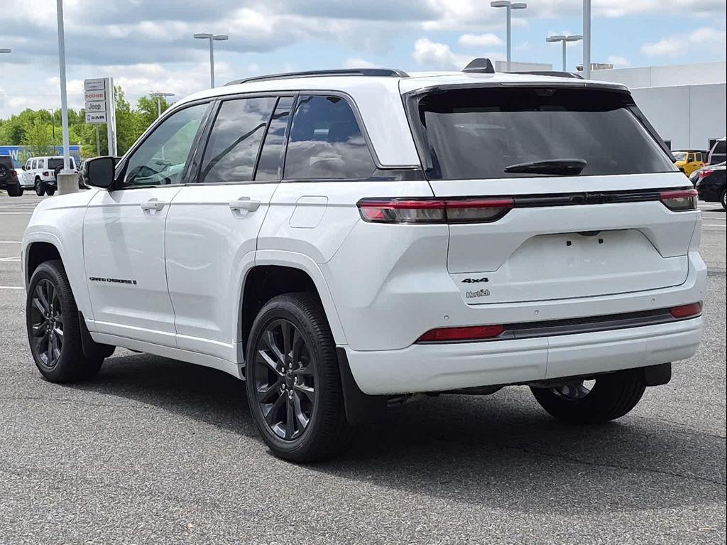 new 2026 Jeep Grand Cherokee car, priced at $50,999