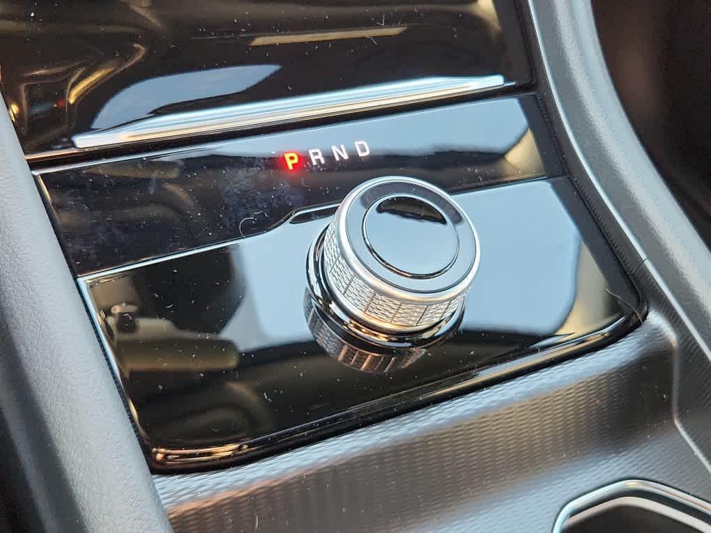 new 2025 Jeep Grand Cherokee L car, priced at $39,998