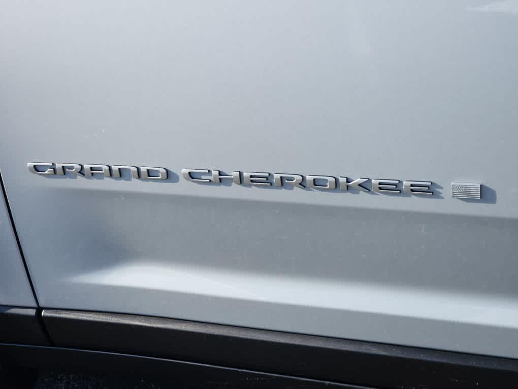 new 2025 Jeep Grand Cherokee L car, priced at $39,998