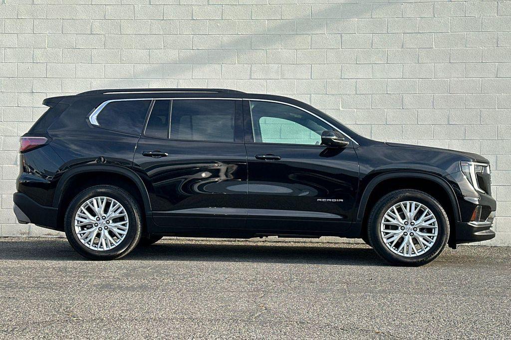 used 2024 GMC Acadia car, priced at $33,991