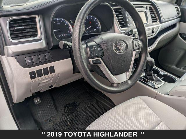 used 2019 Toyota Highlander car, priced at $21,500