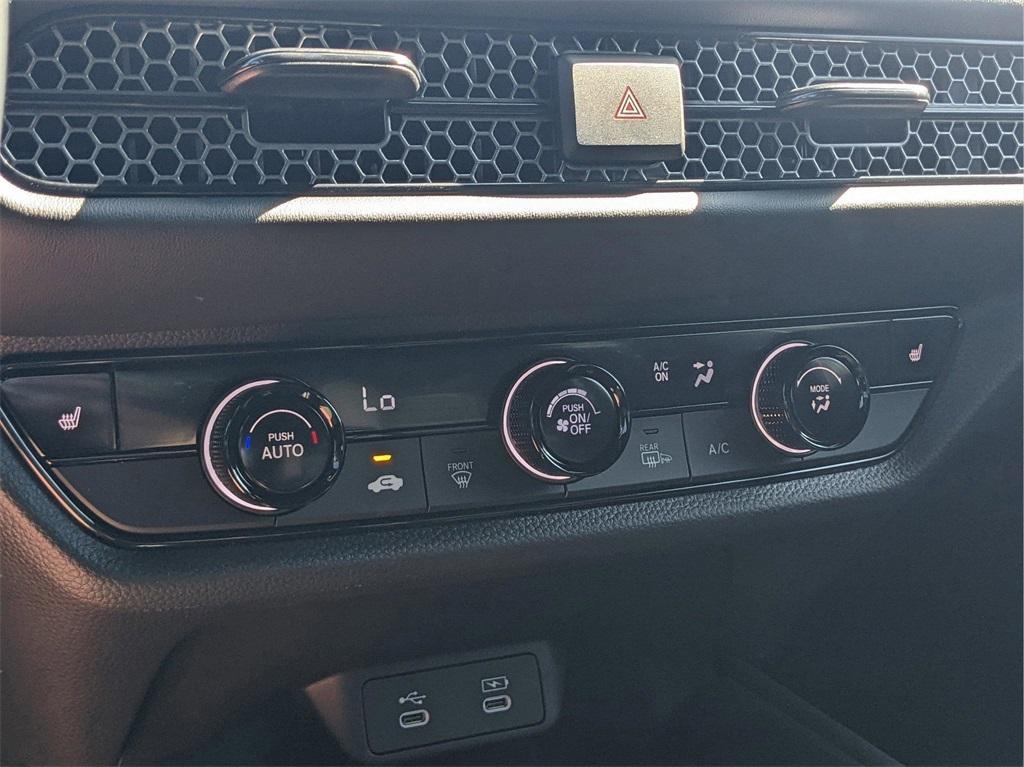 new 2026 Honda HR-V car, priced at $29,155