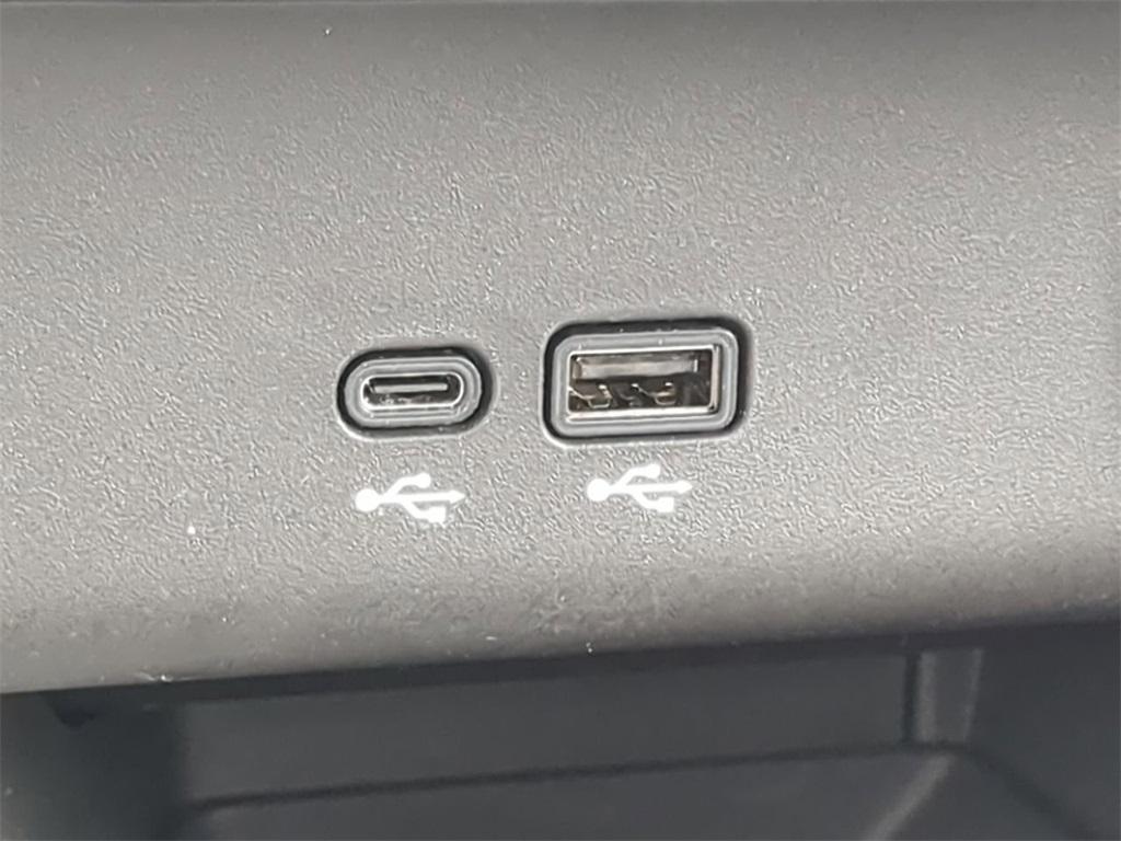 used 2024 Buick Encore GX car, priced at $16,990