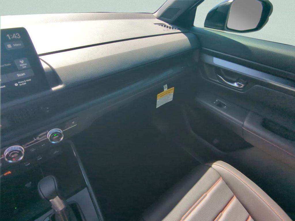 new 2026 Honda CR-V Hybrid car, priced at $39,372