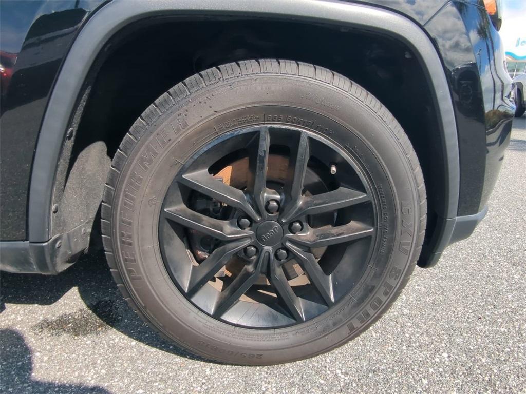 used 2021 Jeep Grand Cherokee car, priced at $19,800