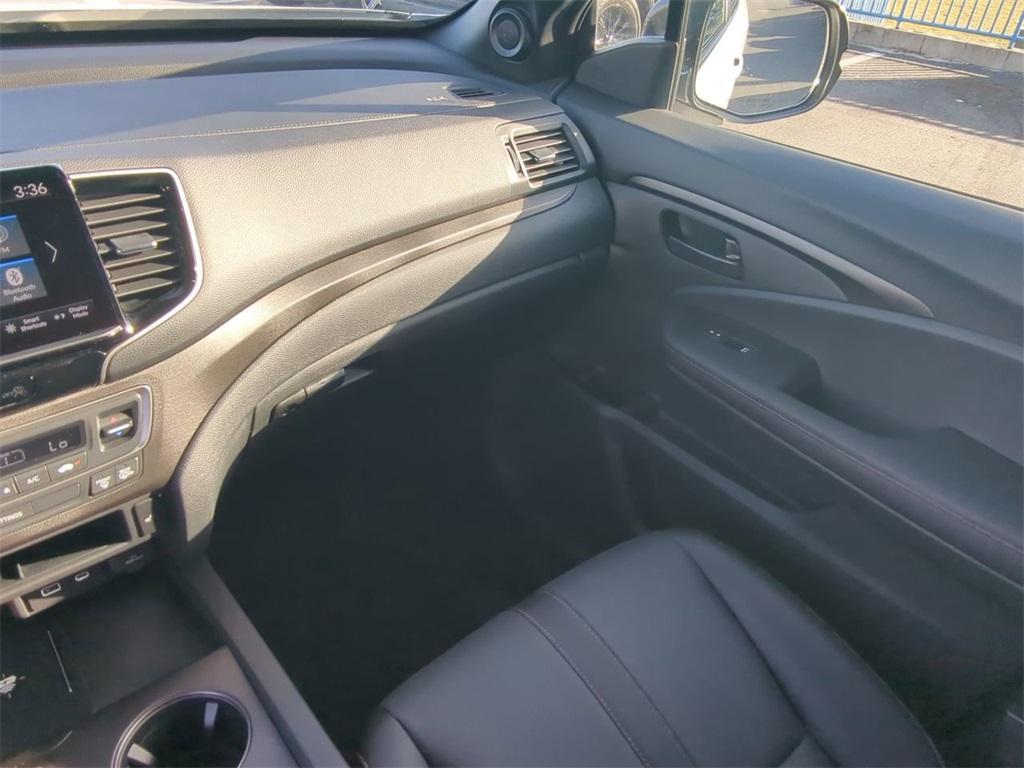 used 2025 Honda Ridgeline car, priced at $39,399