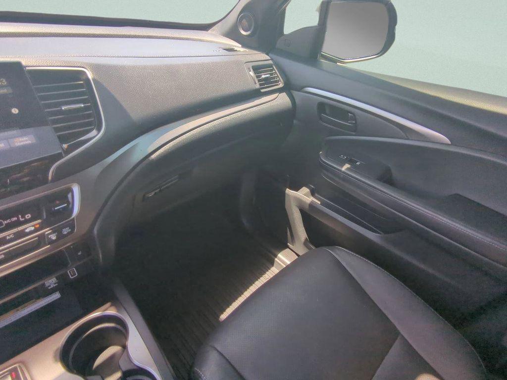 used 2022 Honda Passport car, priced at $28,346