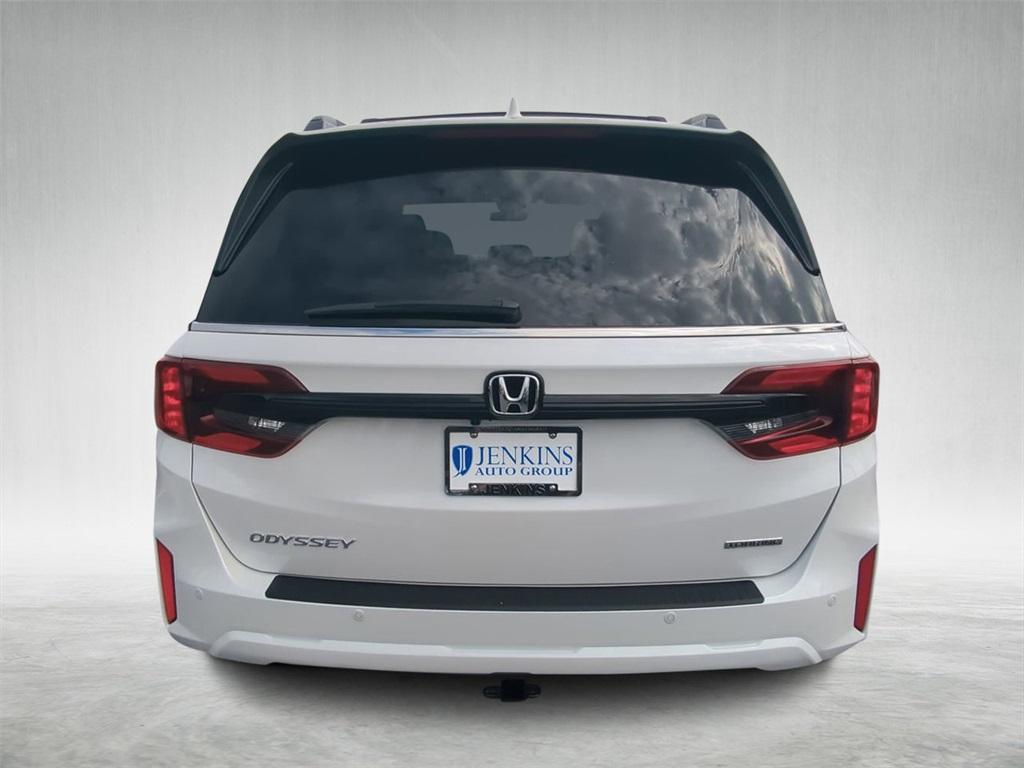 new 2026 Honda Odyssey car, priced at $50,475