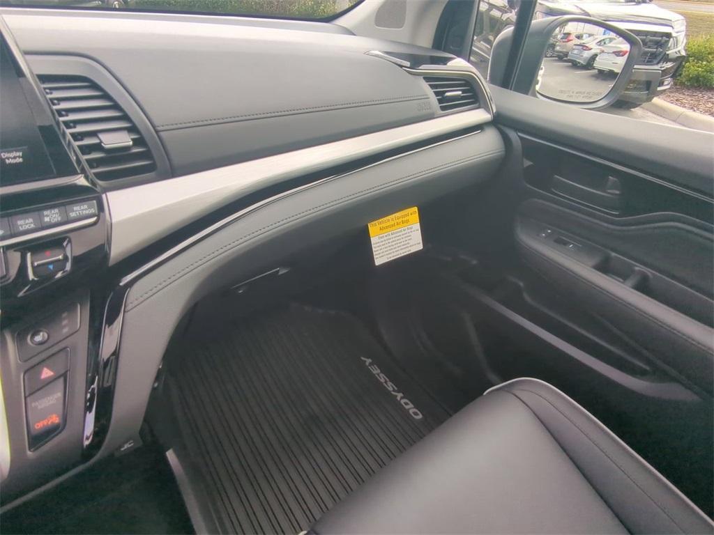 new 2026 Honda Odyssey car, priced at $50,475