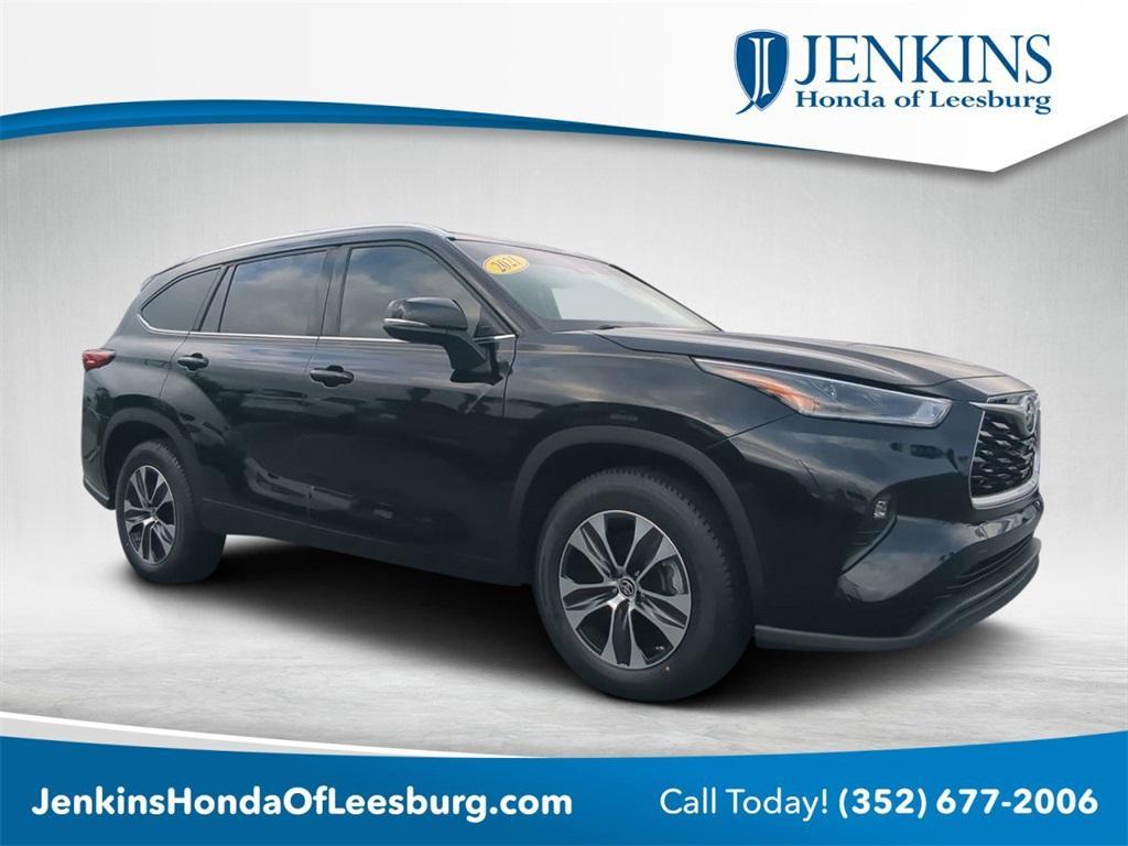 used 2021 Toyota Highlander car, priced at $28,386