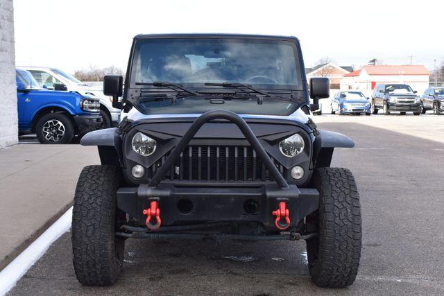 used 2015 Jeep Wrangler Unlimited car, priced at $13,974