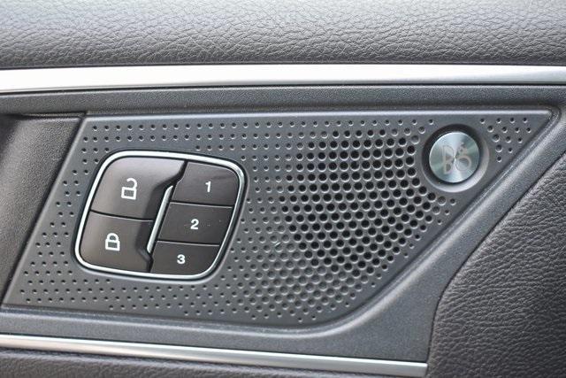 used 2024 Ford Edge car, priced at $23,995