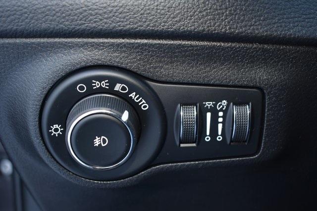 used 2019 Jeep Compass car, priced at $12,638