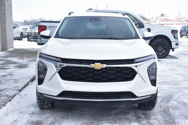 used 2025 Chevrolet Trax car, priced at $19,974