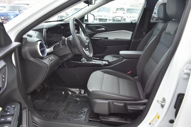 used 2025 Chevrolet Trax car, priced at $19,974