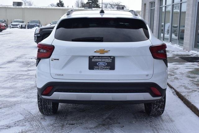 used 2025 Chevrolet Trax car, priced at $19,974