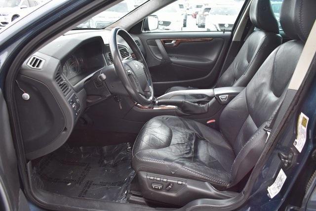 used 2006 Volvo XC70 car, priced at $4,949