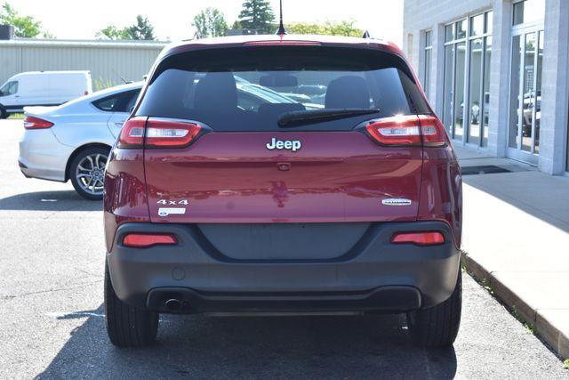 used 2015 Jeep Cherokee car, priced at $5,994