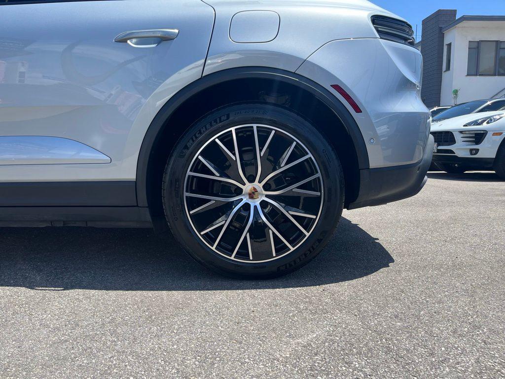 used 2025 Porsche Macan car, priced at $68,888