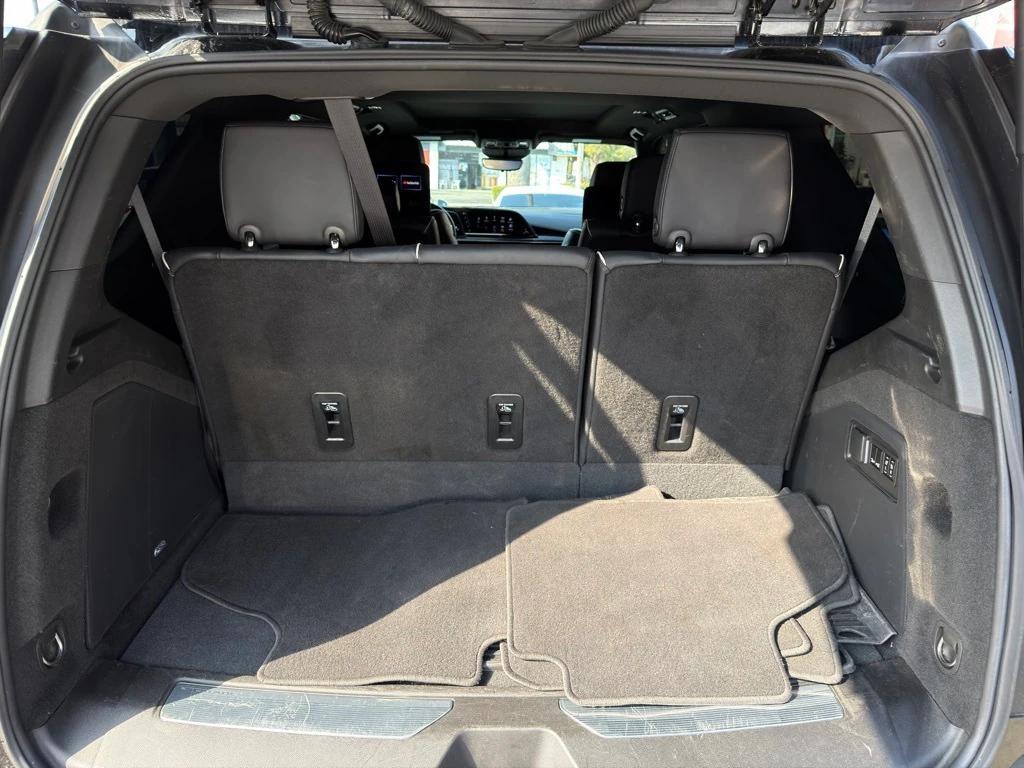 used 2023 Cadillac Escalade car, priced at $72,284