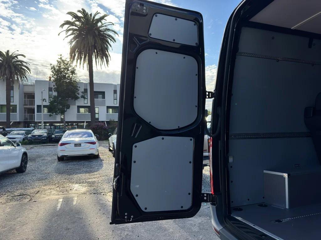 used 2022 Mercedes-Benz Sprinter 2500 car, priced at $41,999