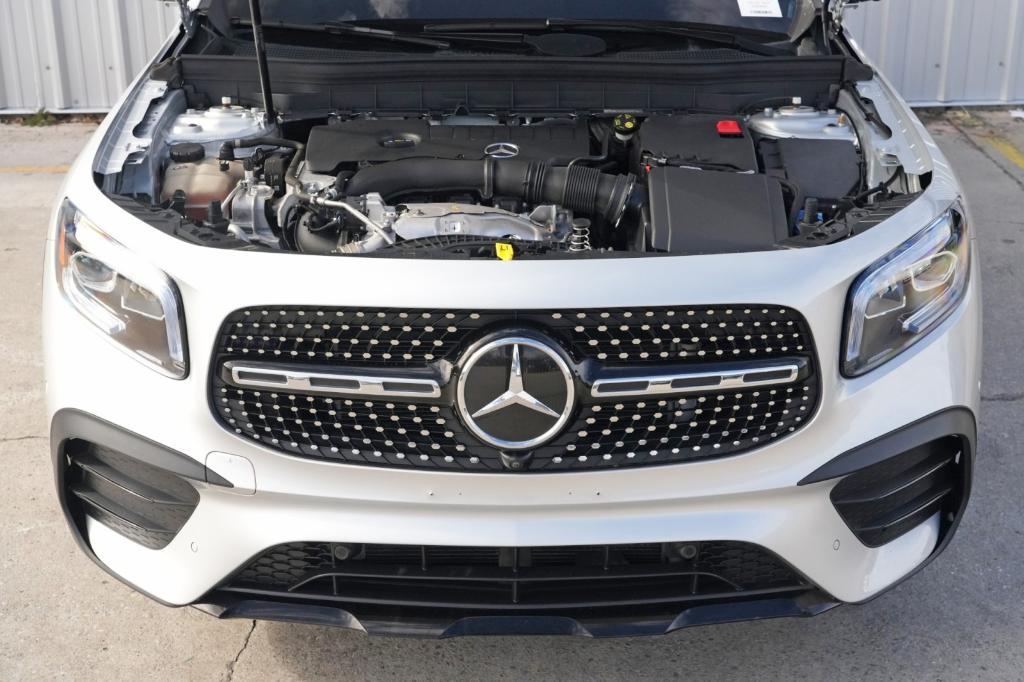 used 2020 Mercedes-Benz GLB 250 car, priced at $22,000