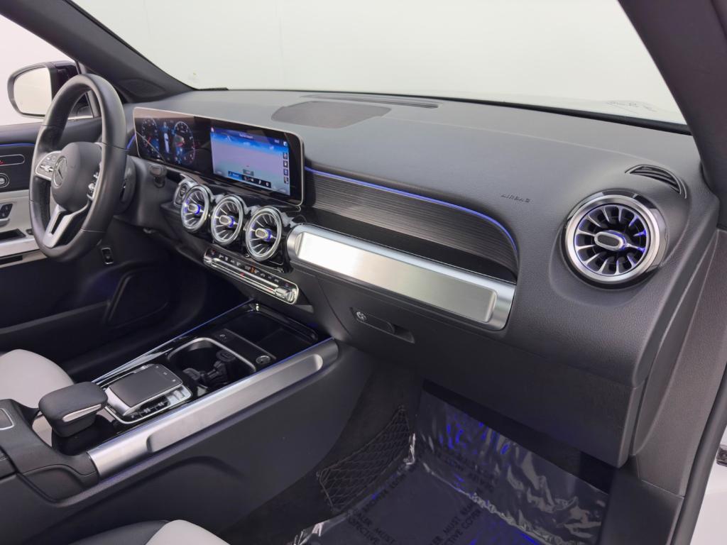 used 2020 Mercedes-Benz GLB 250 car, priced at $22,000