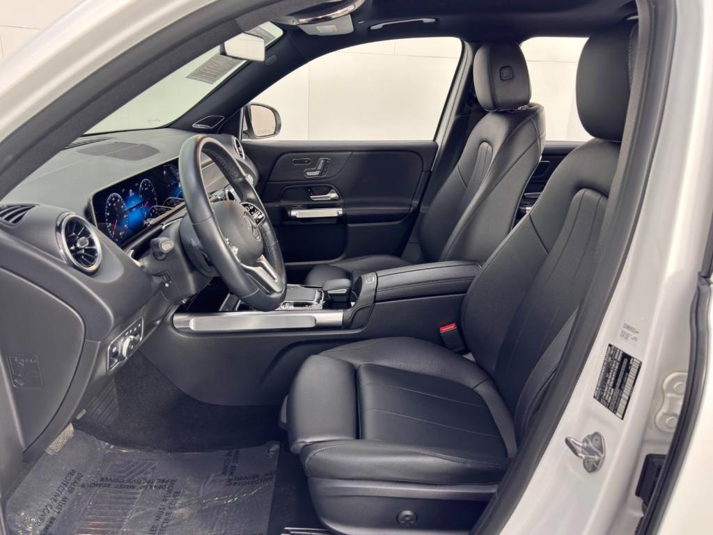 used 2020 Mercedes-Benz GLB 250 car, priced at $22,000